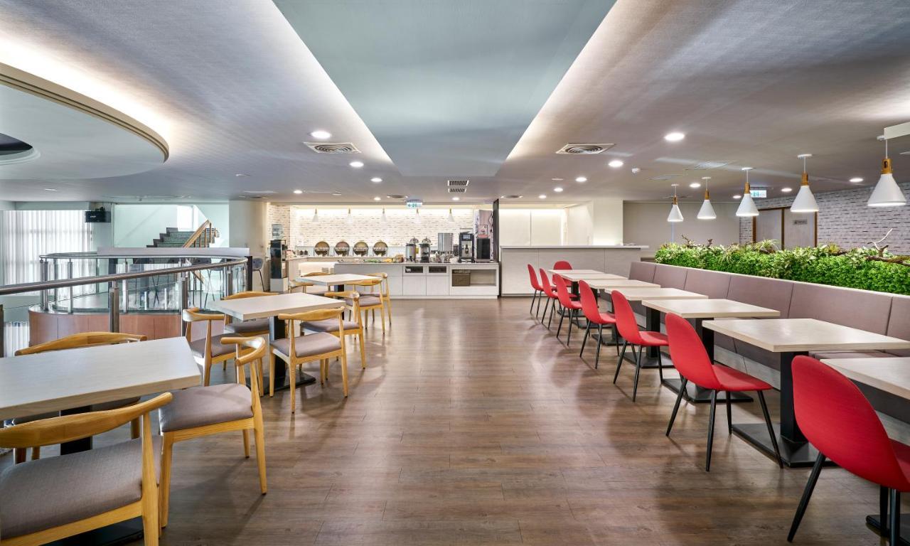Ho Fong Business Stay Fengyuan Extérieur photo