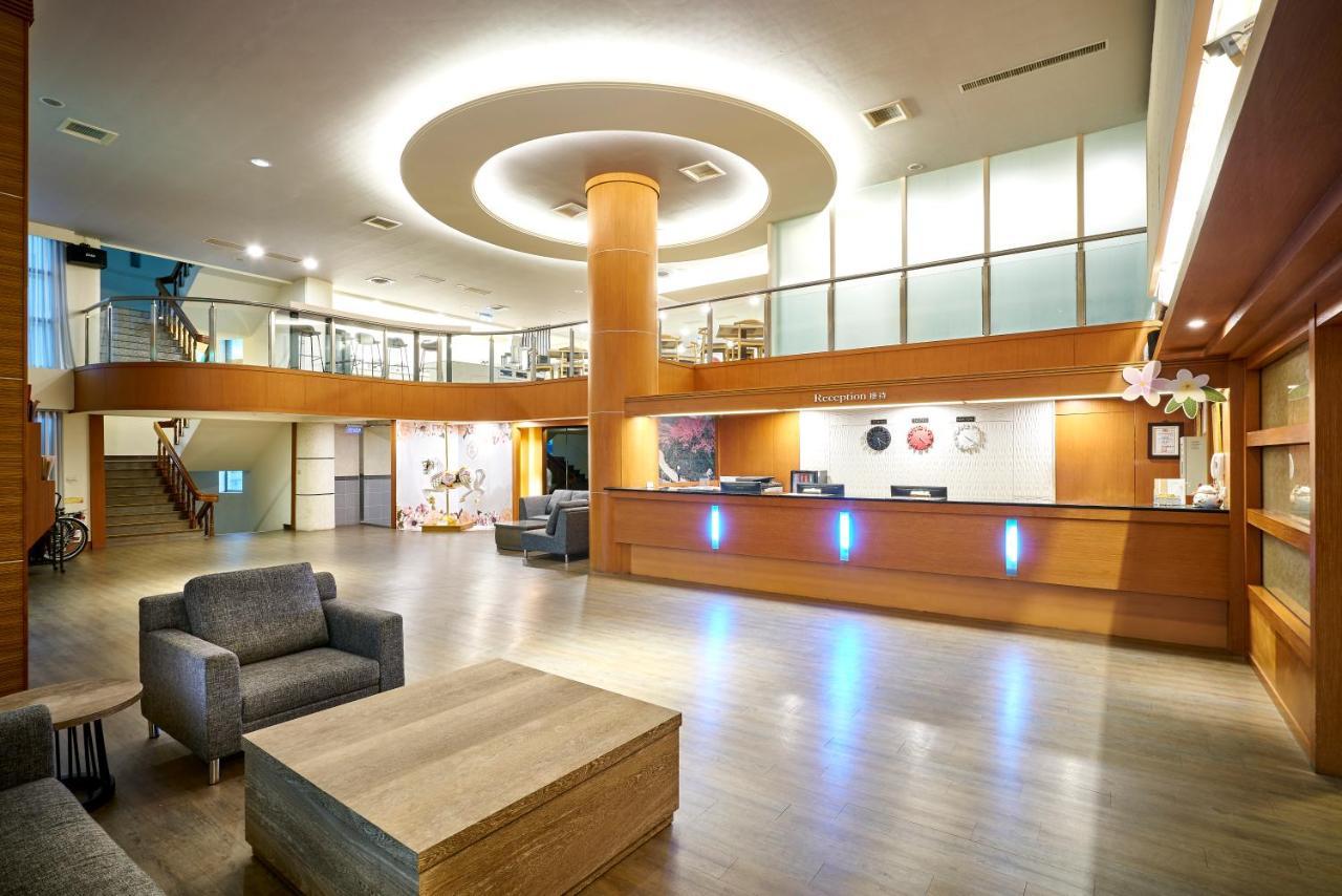 Ho Fong Business Stay Fengyuan Extérieur photo