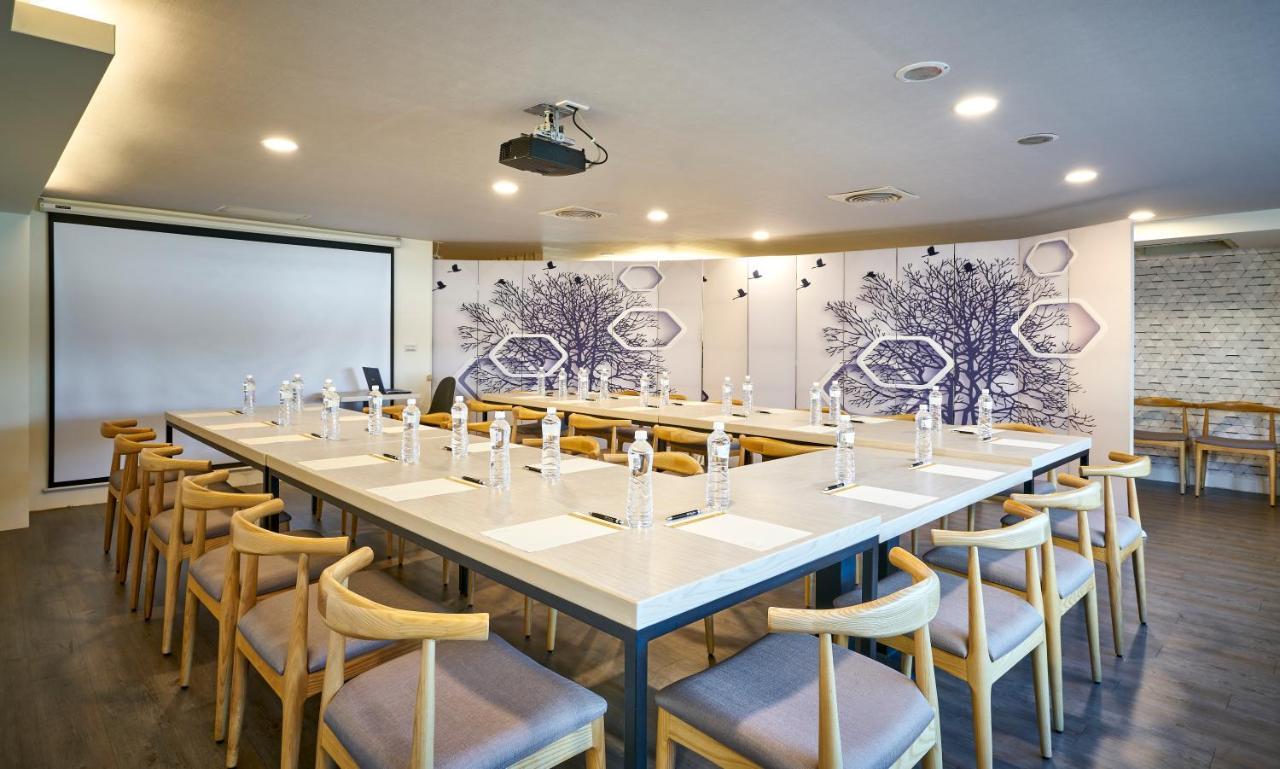 Ho Fong Business Stay Fengyuan Extérieur photo