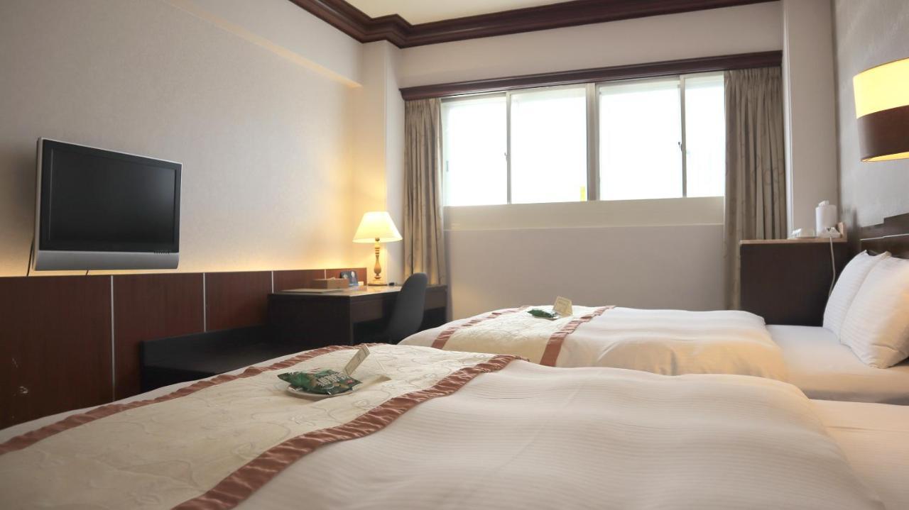 Ho Fong Business Stay Fengyuan Extérieur photo