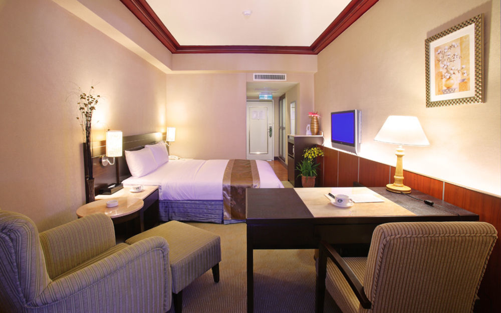 Ho Fong Business Stay Fengyuan Extérieur photo