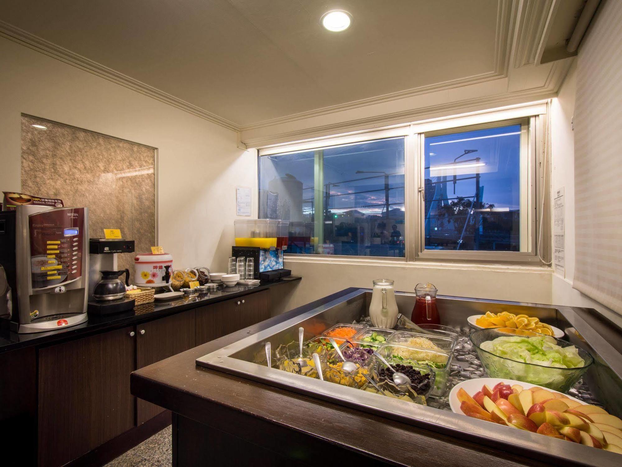 Ho Fong Business Stay Fengyuan Extérieur photo
